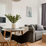 Wola Sławińska Deluxe By Bookinghost Apartament *