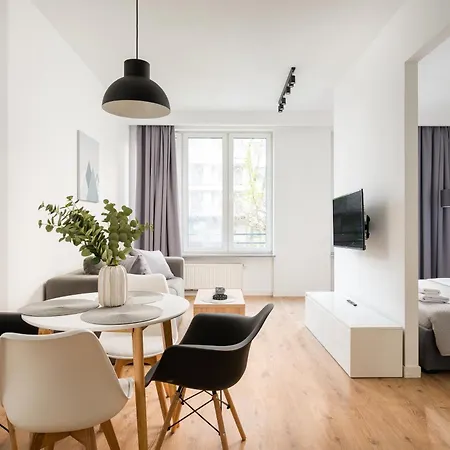 Wola Slawinska Deluxe By Bookinghost *