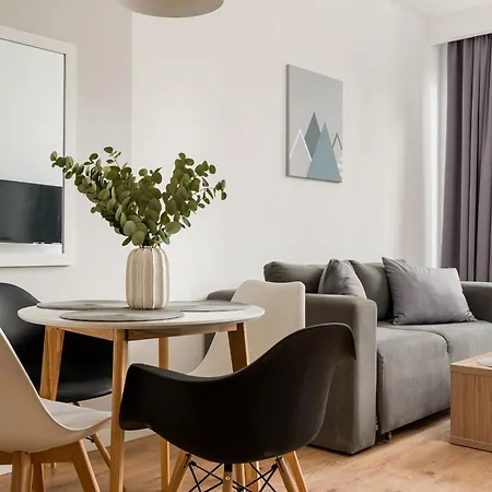 Wola Slawinska Deluxe By Bookinghost Apartmán *