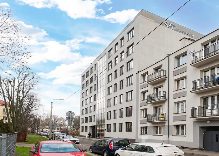 Wola Slawinska Deluxe By Bookinghost *